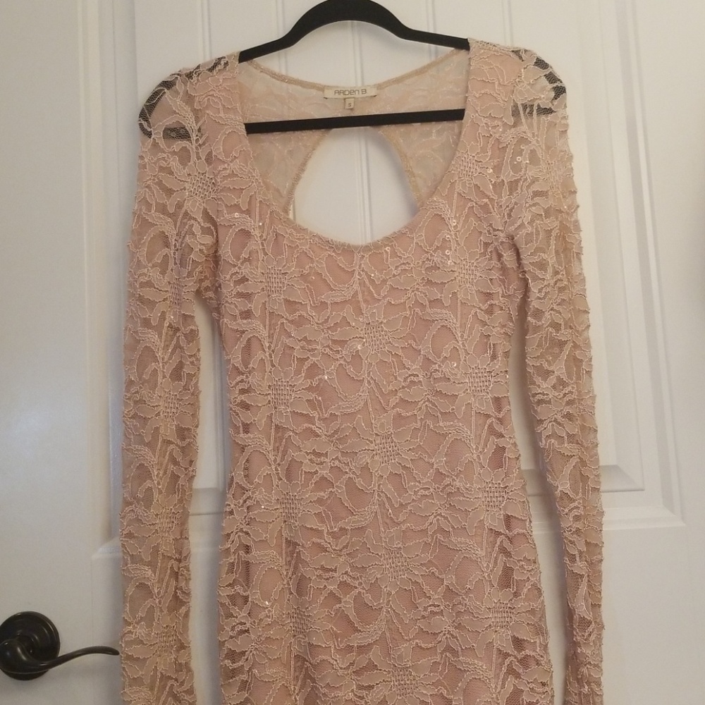 Long sleeve lace dress